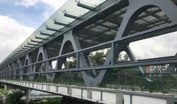 溧阳论管桁架结构工程弯管加工防锈处理的方法
